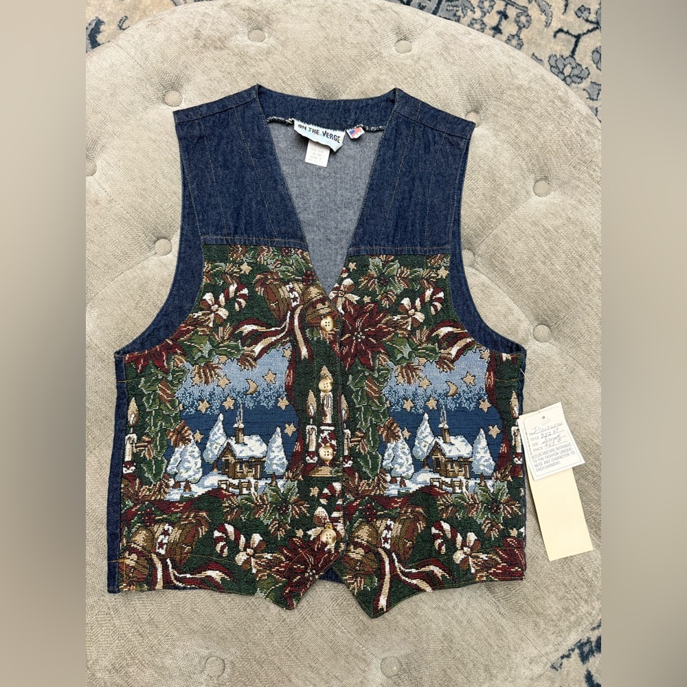 ON THE VERGE NWT VINTAGE Denim and Tapestry Christmas Vest Winter Scene Small